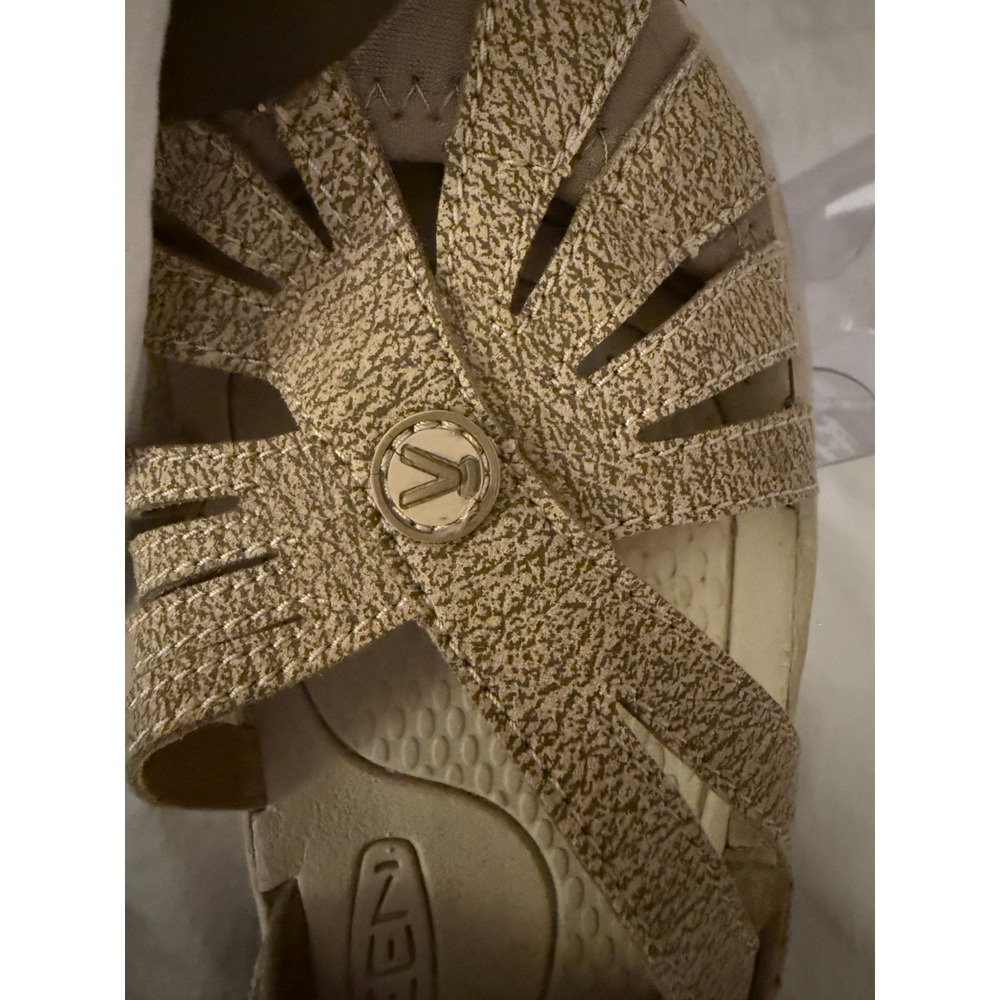 KEEN Rose Sandal Women's Size 9.5 Tan Comfort Water Ready Hiking Sport Shoe - Picture 14 of 16
